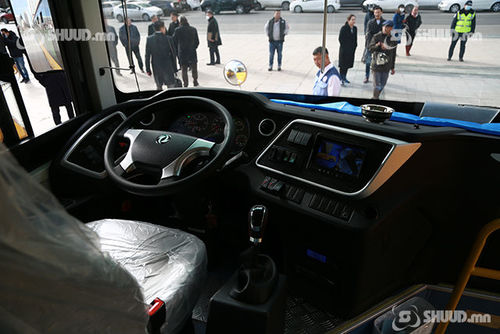 Замын хайс, гэрэлтүүлэг мөргөсөн жолоочийг 100 мянган төгрөгөөр торгожээ